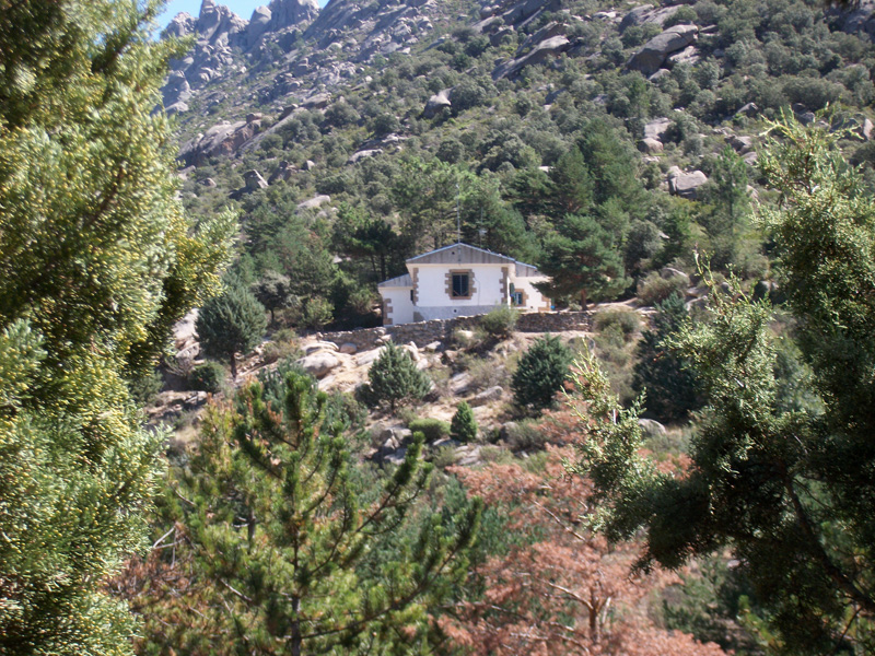 Refugio Giner de los Ríos. Blog: Pirineos 3000 (2007)